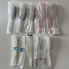 ホテルアメニティ　ブラシ　くし　ヘアケア　使い捨てブラシ　ホワイト白色