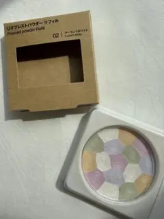 無印良品　UVプレストパウダーリフィル 02 ルーセントホワイトのサムネイル