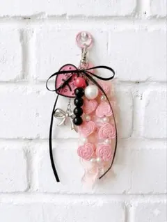 ​【一点物】大人可愛い　ローズハート&レース リボンチャーム（ピンク×ブラック）