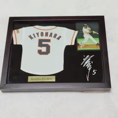 Item thumbnail for item 85789a4f-4a0f-4bfb-8fbb-00e74c21e984