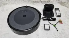 iRobot Roomba i3 ［23年］、38時間。 - メルカリ