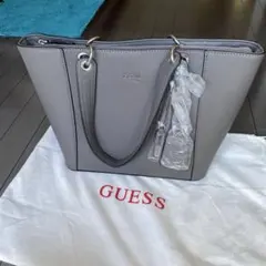 GUESS グレー トートバッグのサムネイル