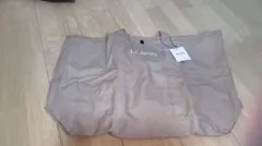 Item thumbnail for item 21797c0e-10a1-4ab8-887c-f142e6706125