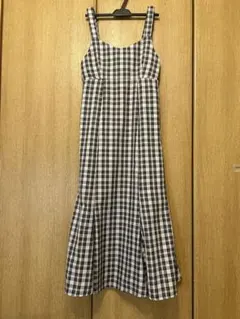 アースミュージックアンドエコロジー　チェックワンピース　M
