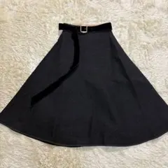 ルイヴィトン　LOUIS VUITTON VUITTON】モノグラムプリーツ 新品タグ付【LOUIS - VUITTON LOUIS ベルト付き　フレアスカート　ロング スカート