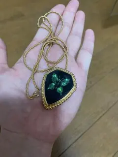 ネックレス　蝶