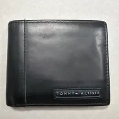TOMMY HILFIGER 二つ折り財布 ブラック レザーのサムネイル