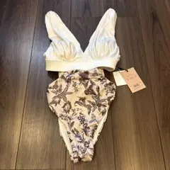 【新品未使用】eimy istoire 水着 ビキニのサムネイル