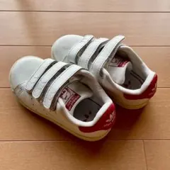 adidas キッズシューズ ホワイト/レッド ベルト付き