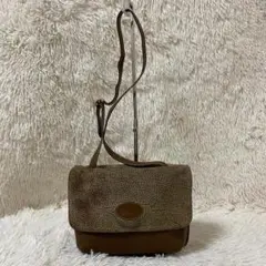 a695　ボルボネーゼ　ショルダーバッグ　肩掛け　斜め掛け　ウズラ　レザー