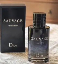 DIOR ソヴァージュ 100ml EDP ウッディアンバー 新品 trのサムネイル