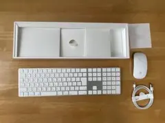 Apple Magic Keyboard とMagic Mouse