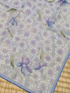 新品　ヴィンテージ　紫系花柄ハンカチ