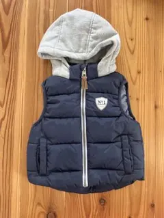 H&M キッズ　中綿ダウンベスト 92cmのサムネイル