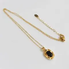 ステンレス素材　18KGP 黒　ジルコニア　ネックレス　イエローゴールド