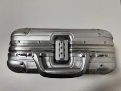 MARK & LONA X Rawrow スーツケース 機内持込可 大きな傷なし - メルカリ