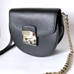 FURLA ブラック メトロポリス ショルダーバッグ