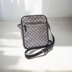 LOWRYSFARM 幾何学柄 レザーショルダーバッグ ブラウン