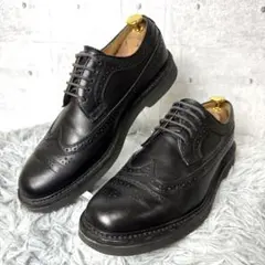 Kids love gaite の代表定番モデル。セミブローグストレートチップ