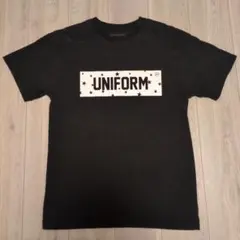 UNIFORM EXPERIMENT　ロゴプリントTシャツ