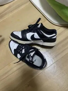 Nike Dunk Low ブラック/ホワイト