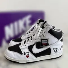 supreme NIKE ダンクハイ　シュプリーム　ナイキ　スニーカー　シューズ