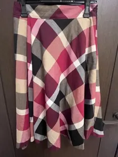 ブルーレーベルクレストブリッジ チェック フレアスカート 38 M 赤