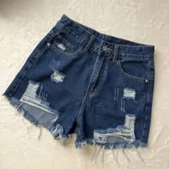 SHEIN ダメージ デニム ショートパンツ