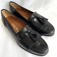 サルヴァトーレフェラガモFERRAGAMO tramezza ローファー 7EE - メルカリ