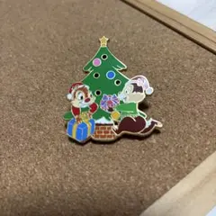 d*7様 Disney チップとデール クリスマスピンバッジ
