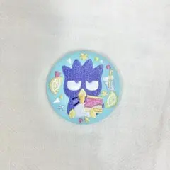 【新品】サンリオ　刺繍　缶バッジ　バッドばつ丸