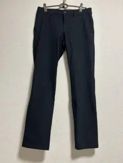 黒いゴルフパンツ Lサイズ エンブレム付き