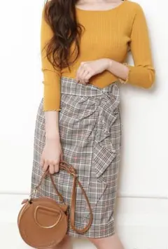 Aquweiser-riche アプワイザーリッシェ ラッフルチェックスカート