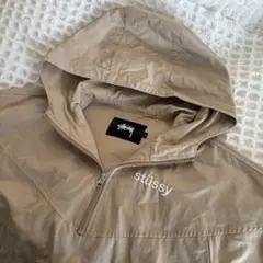 stüssy フード付きベージュジャケットのサムネイル