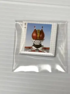 仮面ライダー龍騎 PetitスクエアCANバッジIDphoto - メルカリ