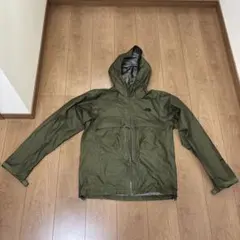 THE NORTH FACE マウンテンパーカー オリーブ