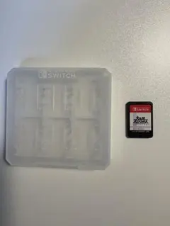 Nintendo Switch ゲームカードケースとアクションゲーム