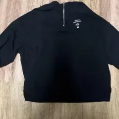 カオヨリナカミ　ジッパー付きスウェット