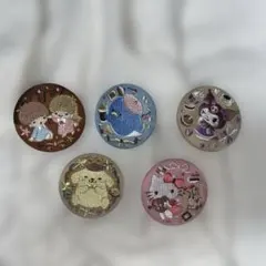 サンリオキャラクターズ 刺繍缶バッジビスケット