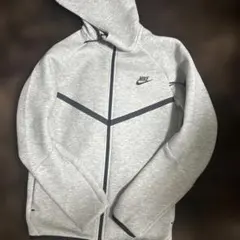 NIKE テックフリース