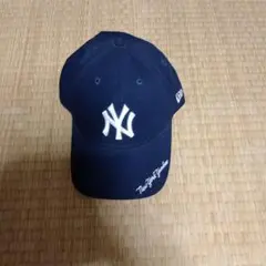 ま*ん様 New York Yankees ベースボールキャップ ネイビーピンズ