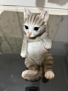 リアル猫の樹脂置物