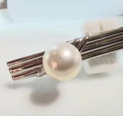 Item thumbnail for item eb020677-bea1-415f-bf81-f6a7836aa31e