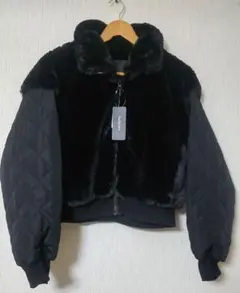 新品■異素材切り替え中綿ファーボンバージャケット　Mサイズ