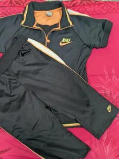 NIKE　半袖　短パン　セットアップ　ジャージ　オレンジ