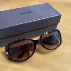 PRADA サングラスのサムネイル