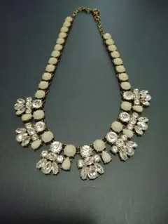 Item thumbnail for item b6436352-a204-435d-a7bc-df0b48b54853