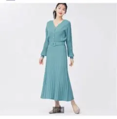 新品ジーユー　ベルテッドニットフレアスカートZ+E(セットアップ可能)