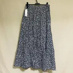 新品　GU ジーユー　ティアード　フレアロングスカート　フラワー
