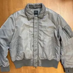 ZARA グレー MA-1ジャケットのサムネイル